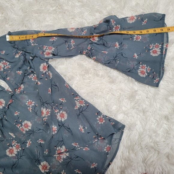 AEO Chiffon Floral Blouse - Picture 9 of 13